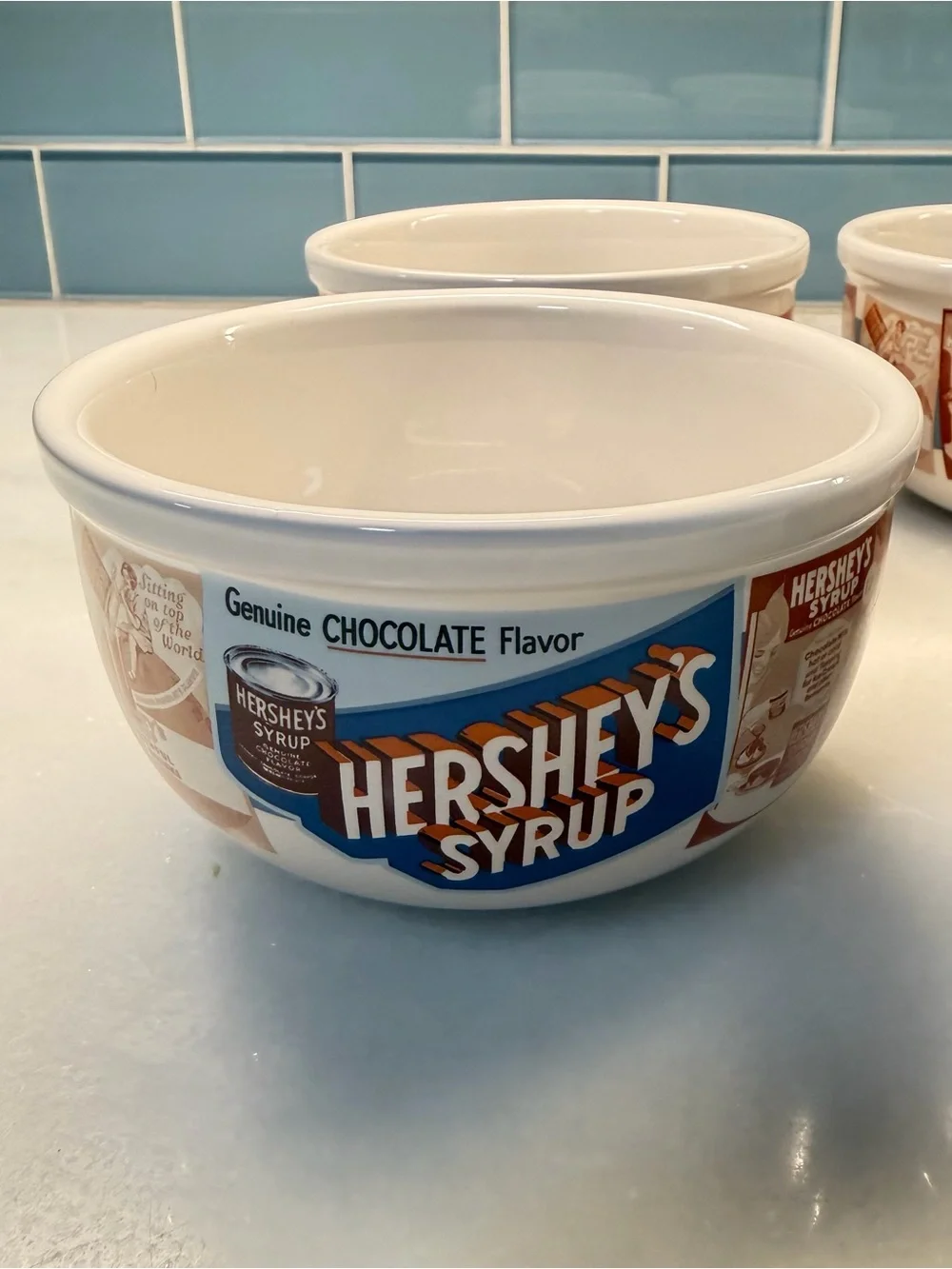 Hershey's Syrup Retro Ceramic Dessert Bowls - Set of 4 (White with Brown Accent)